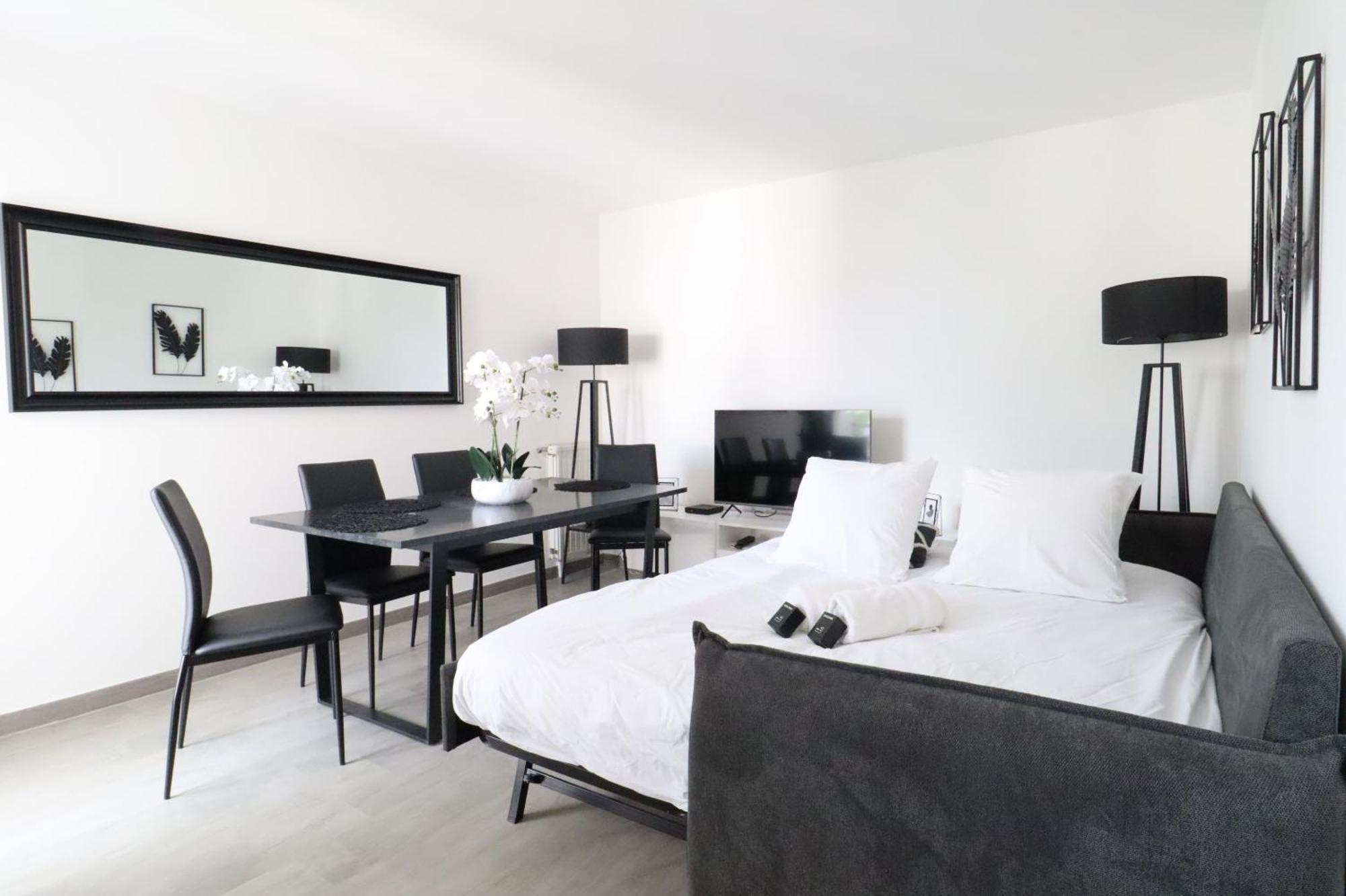 Frenchy By Plaza Apartment Serris Luaran gambar