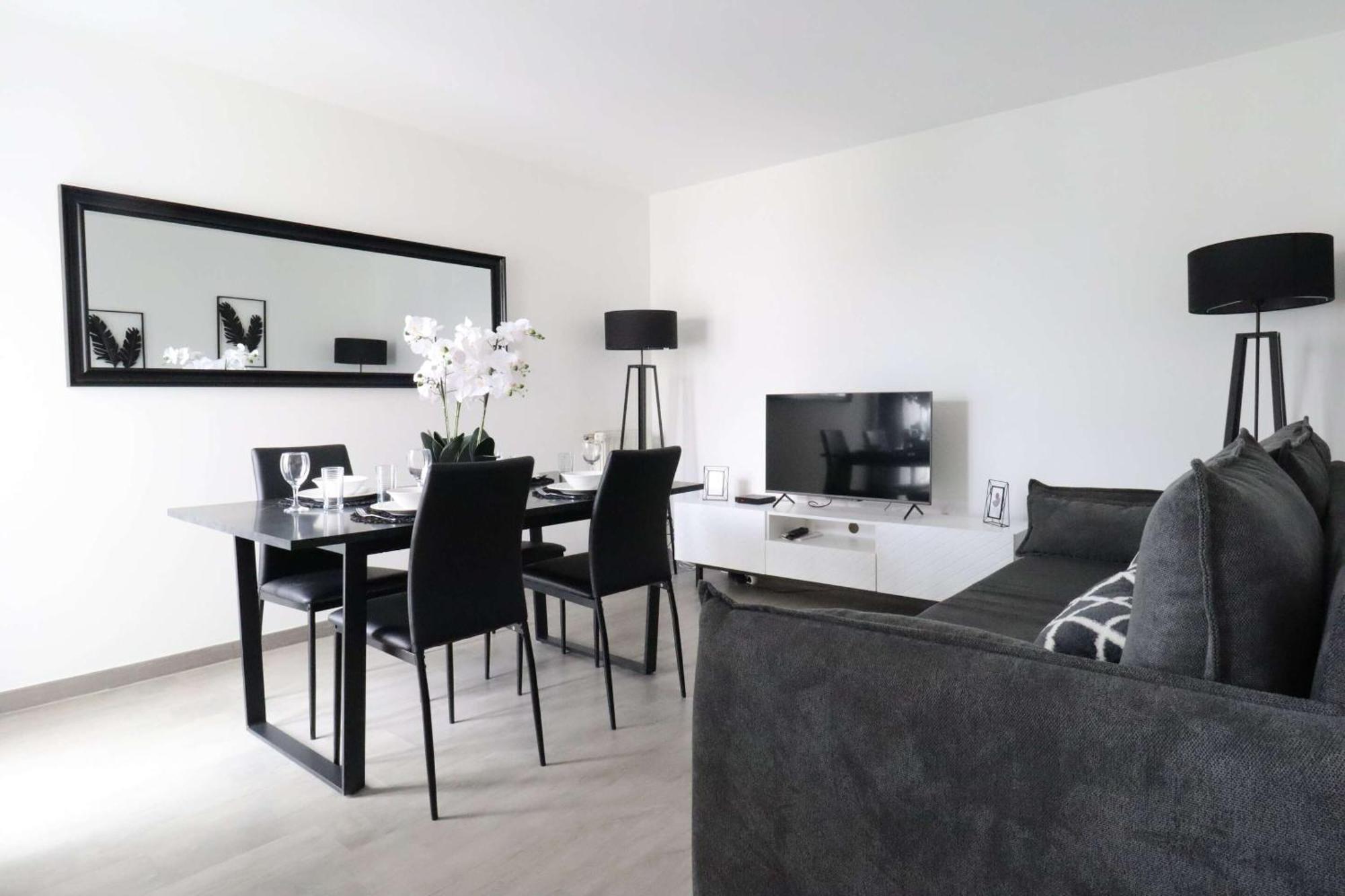 Frenchy By Plaza Apartment Serris Luaran gambar